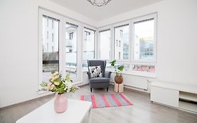 Karolína Apartment - 4kk, Garden Terrace, FREE parking